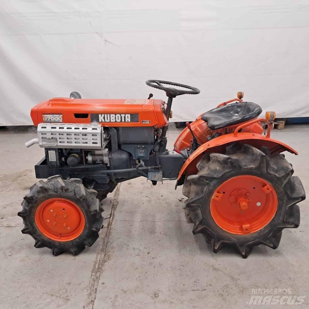Kubota B 7000 Τρακτέρ