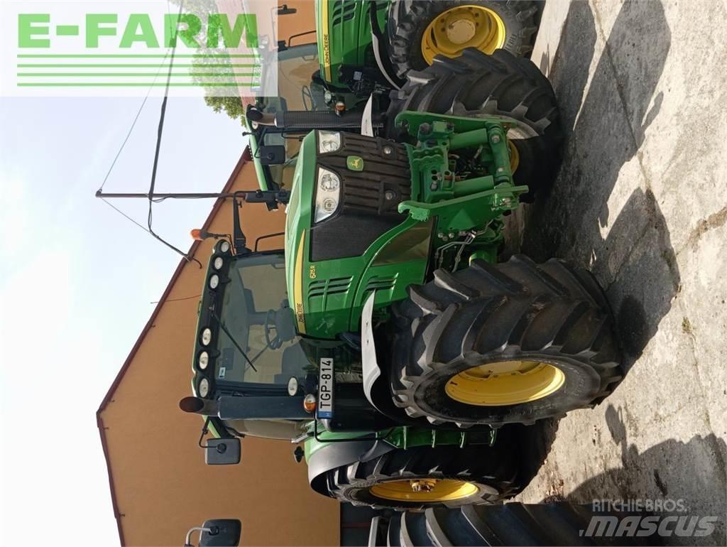 John Deere 6215R Τρακτέρ