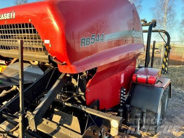 Case IH RB 544 HD Πρέσες κυλινδρικών δεμάτων