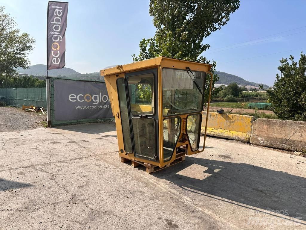 CAT 140 H Καμπίνες και εσωτερικό