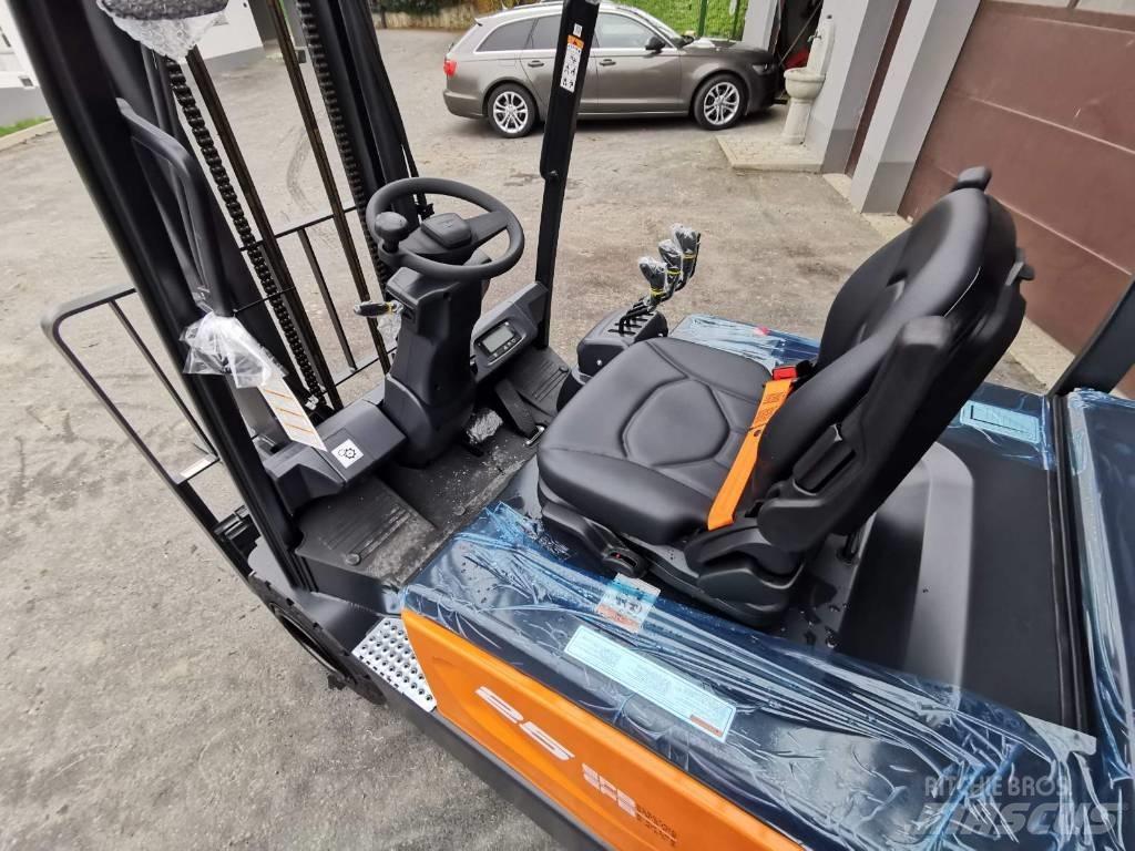 Doosan B25S-7 Ηλεκτρικά περονοφόρα ανυψωτικά κλαρκ