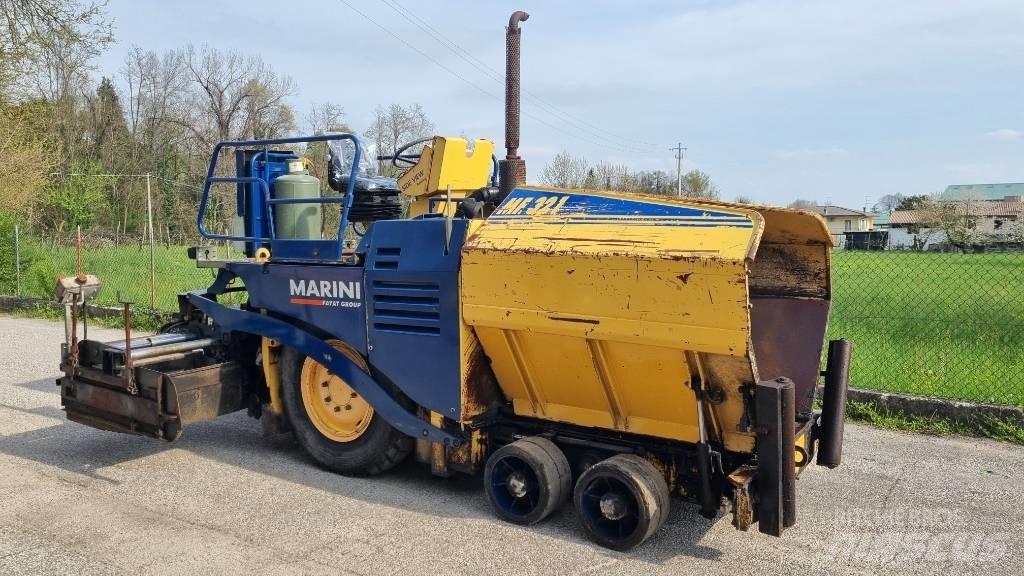 Marini MF 322 Επίστρωση ασφάλτου
