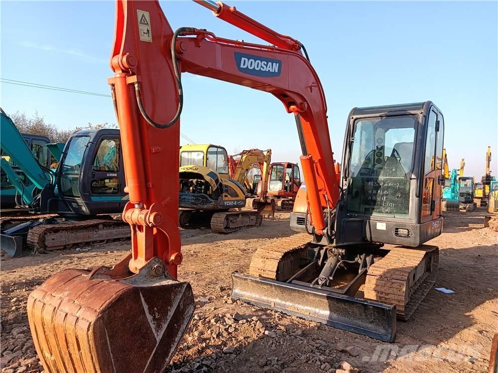 Doosan DH 60-7 Εκσκαφάκι (διαβολάκι) < 7t