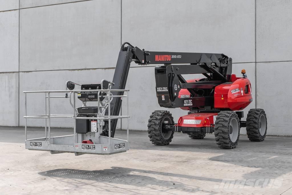 Manitou 200 ATJ Ανυψωτήρες με αρθρωτό βραχίονα