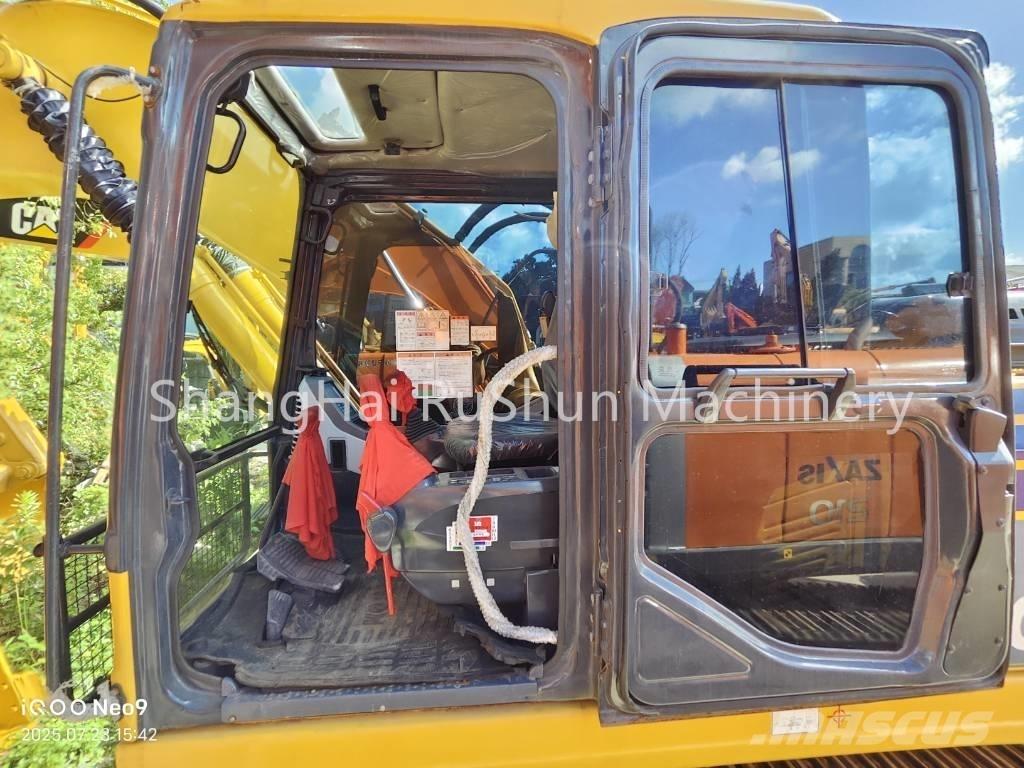 Komatsu 220-7 Εκσκαφείς με ερπύστριες