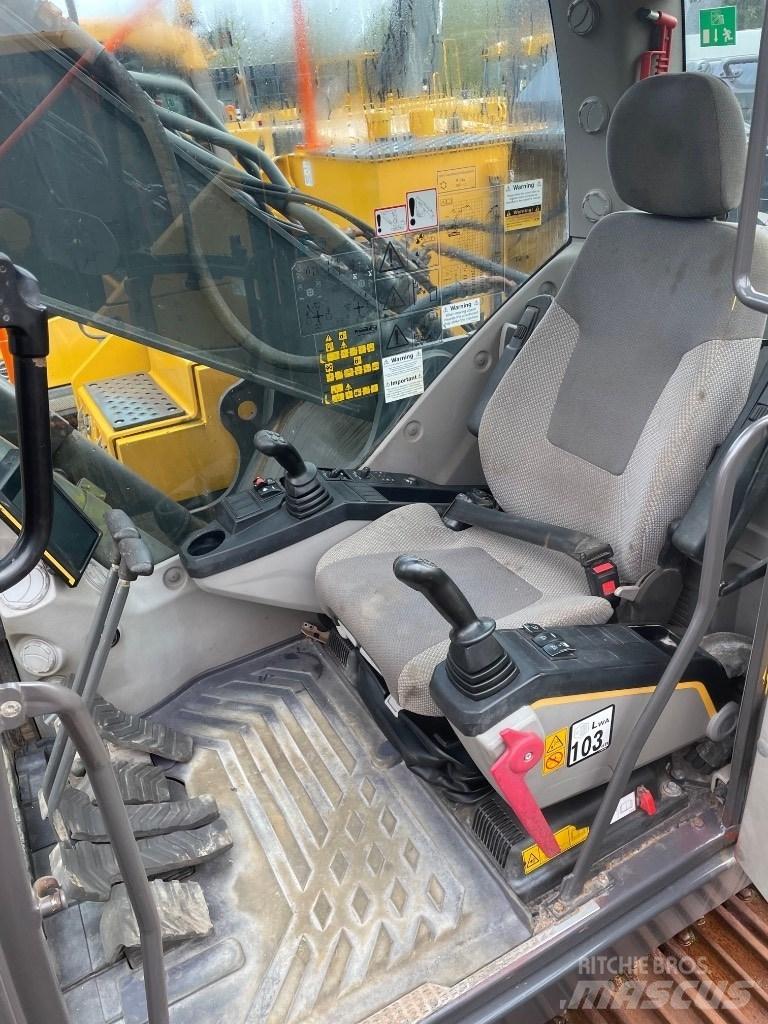 Volvo EC250EL Εκσκαφείς με ερπύστριες