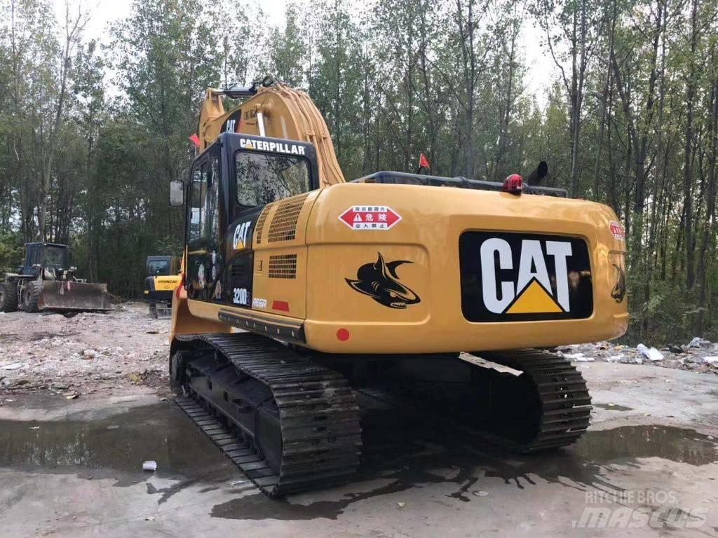 CAT 320D2 Εκσκαφείς με ερπύστριες