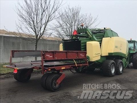 Krone Big pack 4x4 Πρέσες τετράγωνων δεμάτων