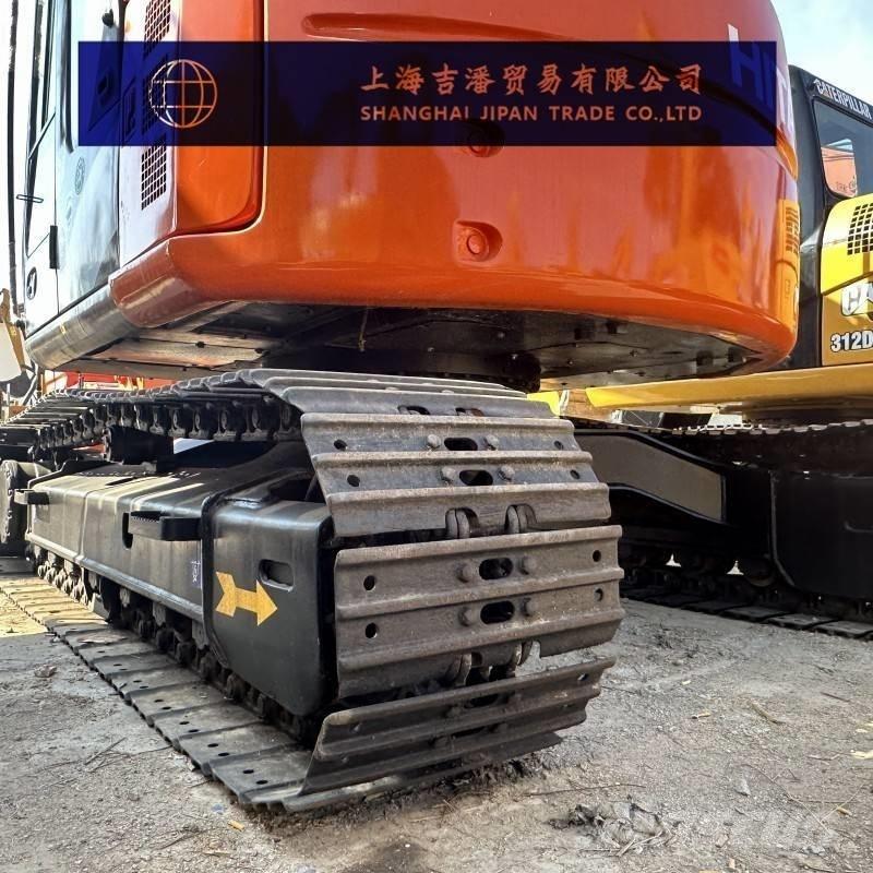 Hitachi ZX 135 Εκσκαφείς με ερπύστριες