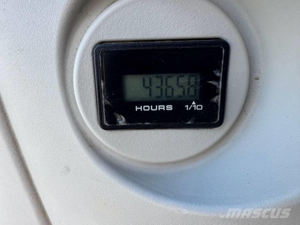 Kobelco SK 85 CS-3E Εκσκαφείς με ερπύστριες