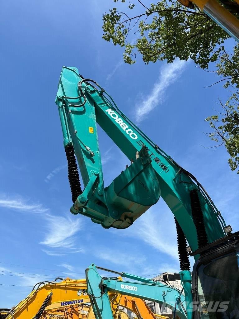 Kobelco SK 200 Εκσκαφείς με ερπύστριες