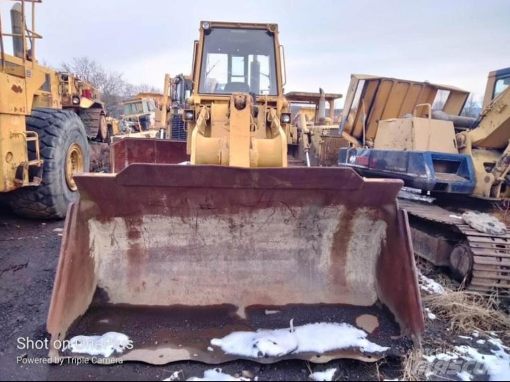 CAT 963 Φορτωτές με ερπύστριες