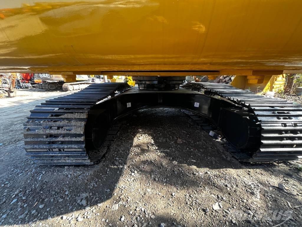 Komatsu PC 220-8 Εκσκαφείς με ερπύστριες