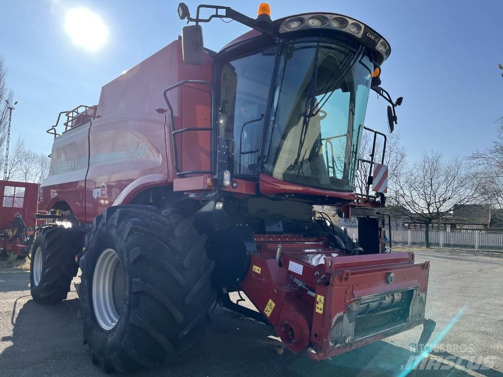 Case IH AF5140 Θεριζοαλωνιστικές μηχανές