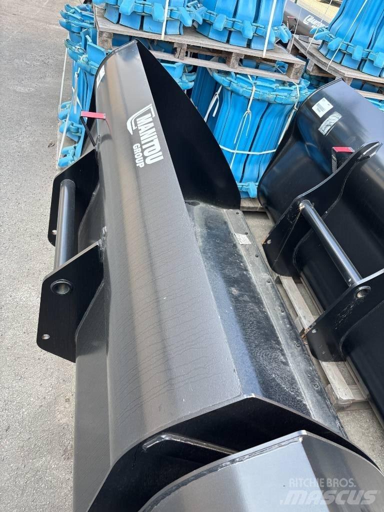 Manitou CBA 3000 Άλλες μηχανές φόρτωσης και σκαψίματος και εξαρτήματα