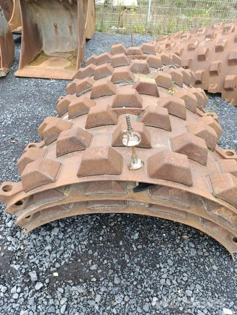 Bomag BW 213 D-4 Οδοστρωτήρες μονού κυλίνδρου