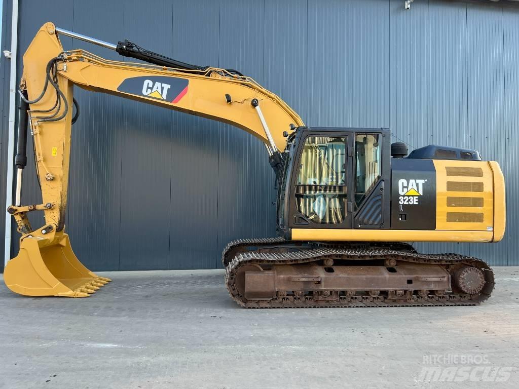 CAT 323E L Εκσκαφείς με ερπύστριες