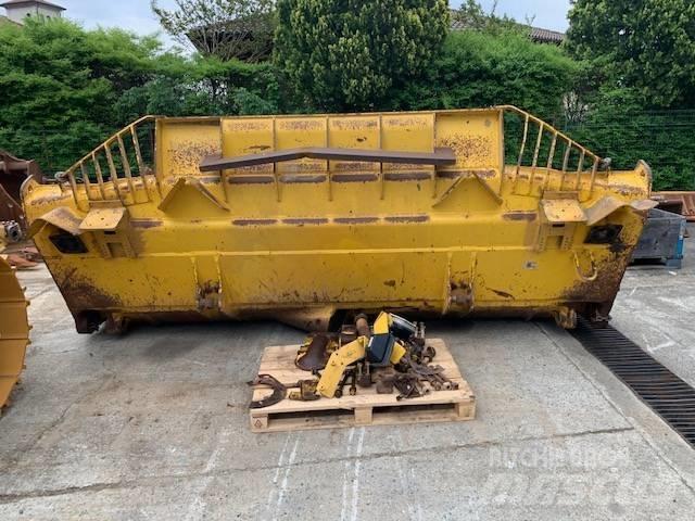Komatsu D 155 AXI-8 Μπουλντόζες με ερπύστριες