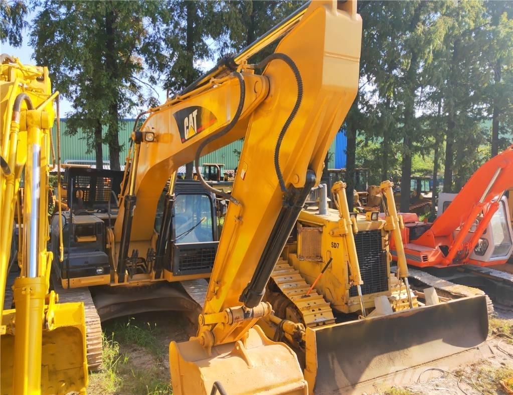 CAT 325C Εκσκαφείς με ερπύστριες
