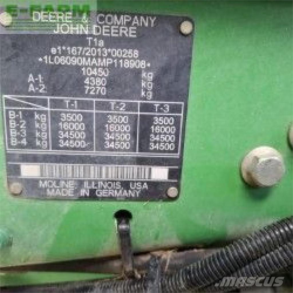 John Deere 6090M Τρακτέρ