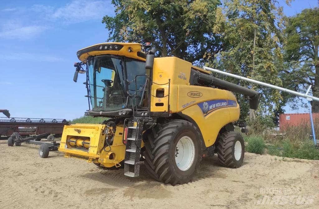 New Holland CR 8.90 Θεριζοαλωνιστικές μηχανές