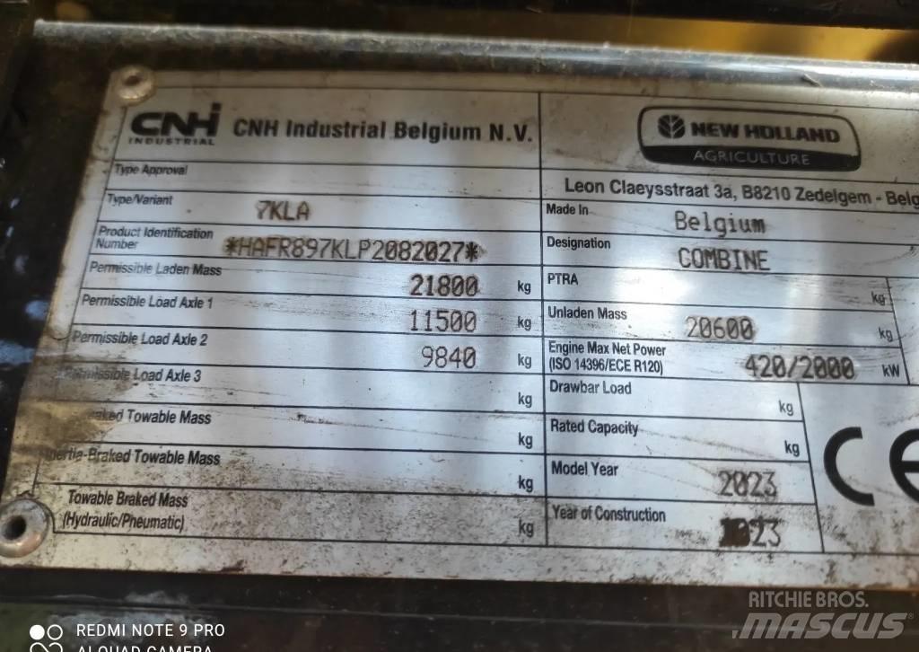 New Holland CR 8.90 Θεριζοαλωνιστικές μηχανές