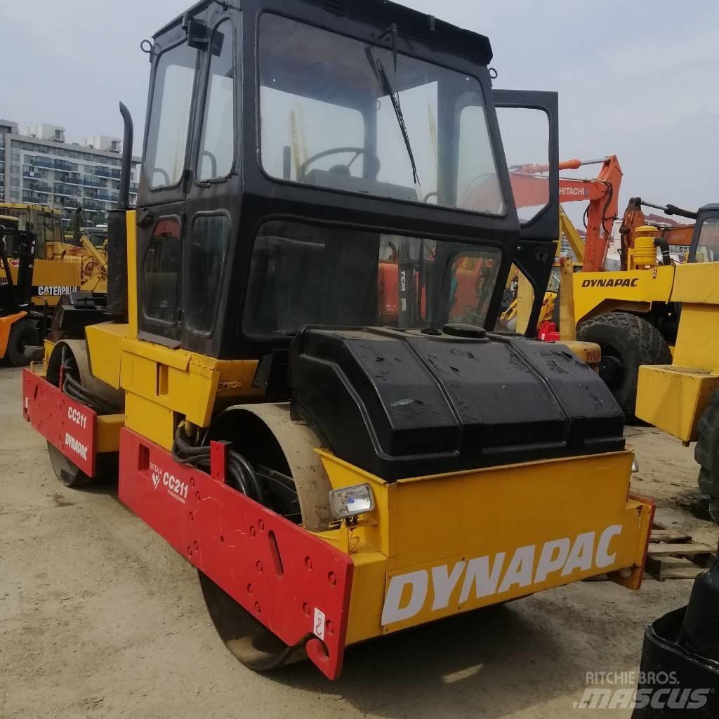 Dynapac CC 211 Οδοστρωτήρες διπλού κυλίνδρου
