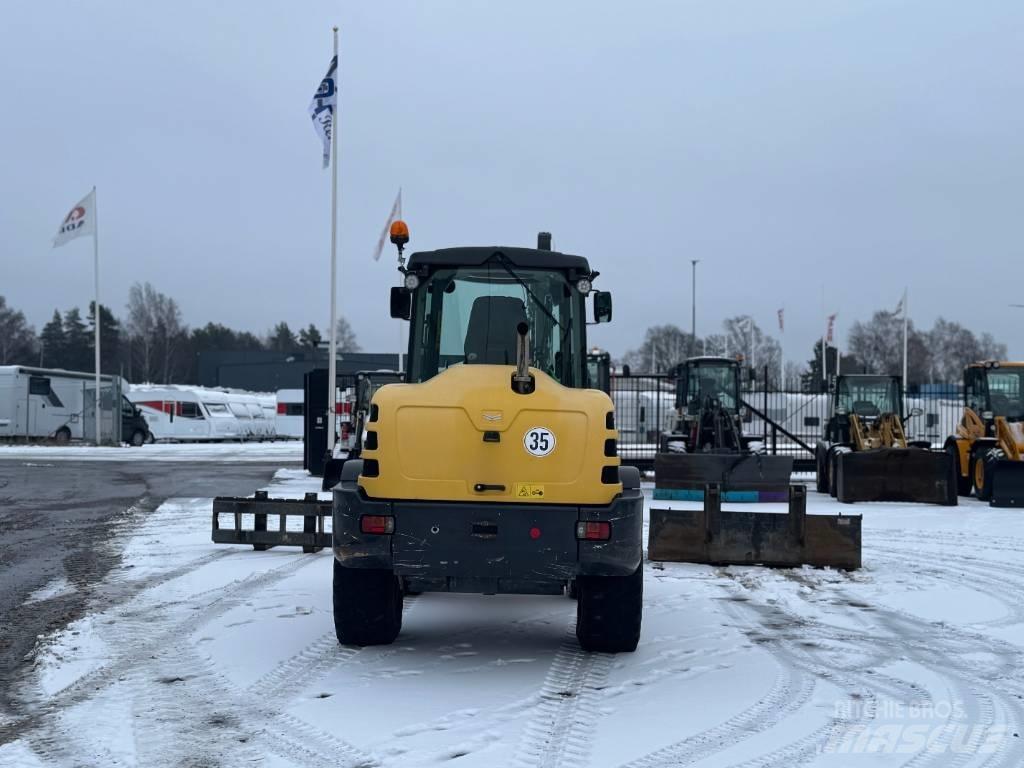 Yanmar V 120 Φορτωτές με λάστιχα (Τροχοφόροι)