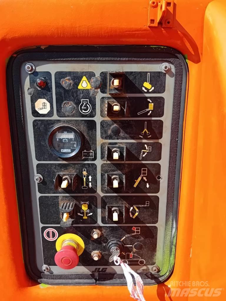 JLG E 450 AJ Ανυψωτήρες με αρθρωτό βραχίονα