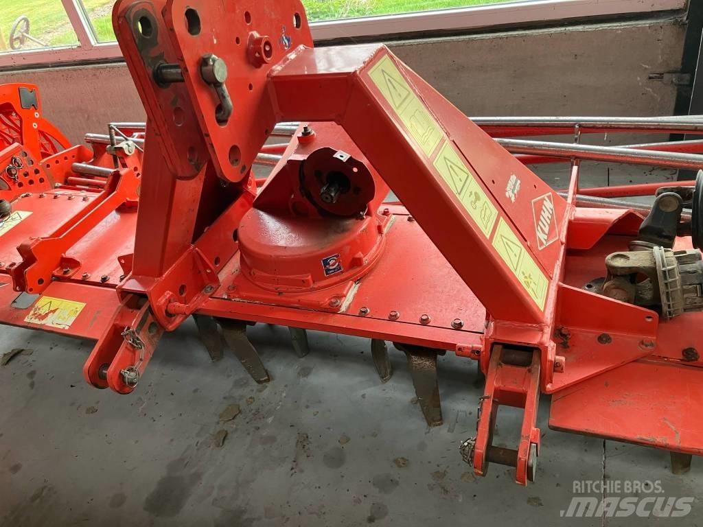 Kuhn HRB 303 Σβολοκόπτες και περιστροφικά άροτρα