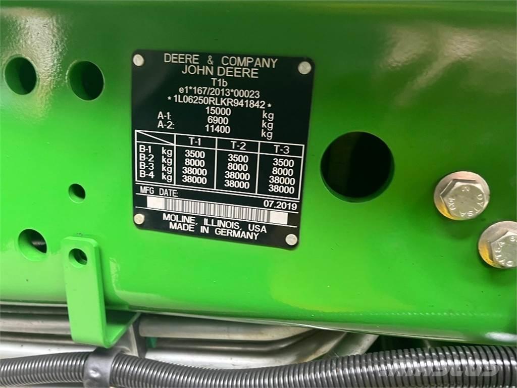 John Deere 6250R Τρακτέρ