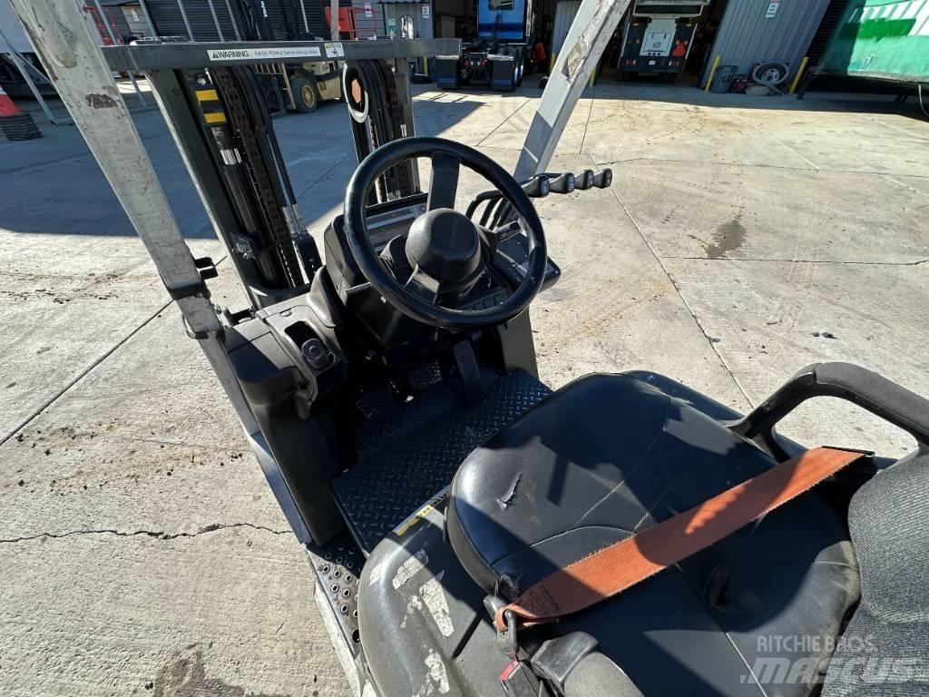 Nissan MCP1 Περονοφόρα ανυψωτικά κλαρκ - άλλα