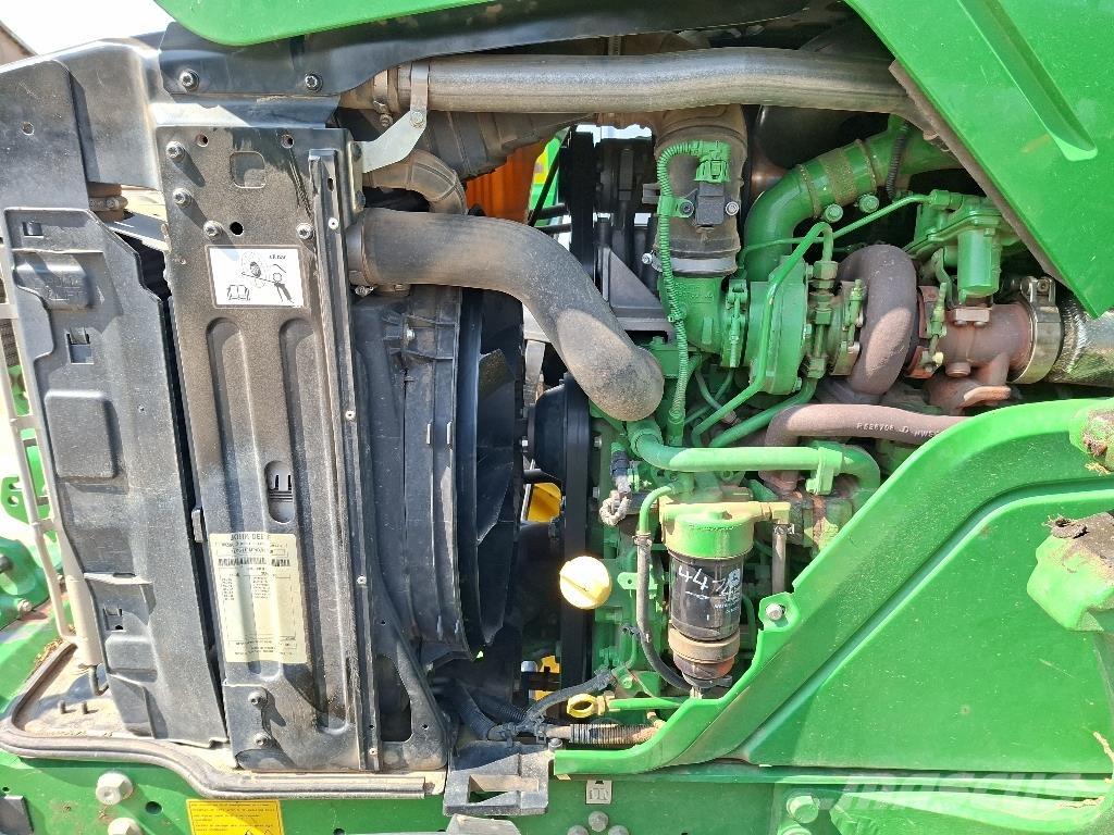 John Deere 6110M Τρακτέρ