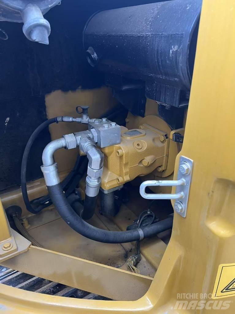 CAT 307 Εκσκαφάκι (διαβολάκι) < 7t