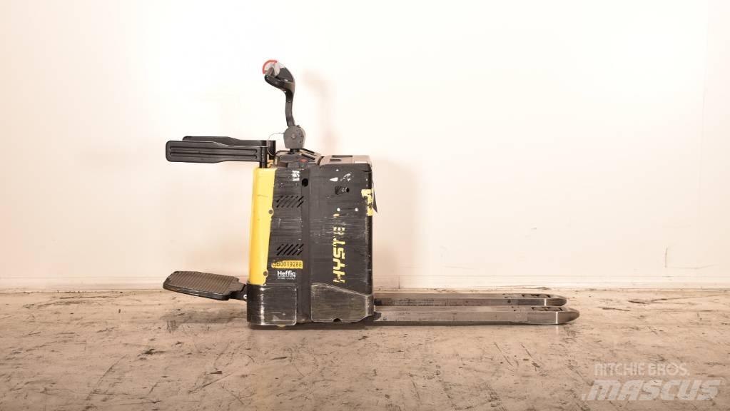Hyster P 2.0 S Χειροκίνητο περονοφόρο ανυψωτικό με πλατφόρμα