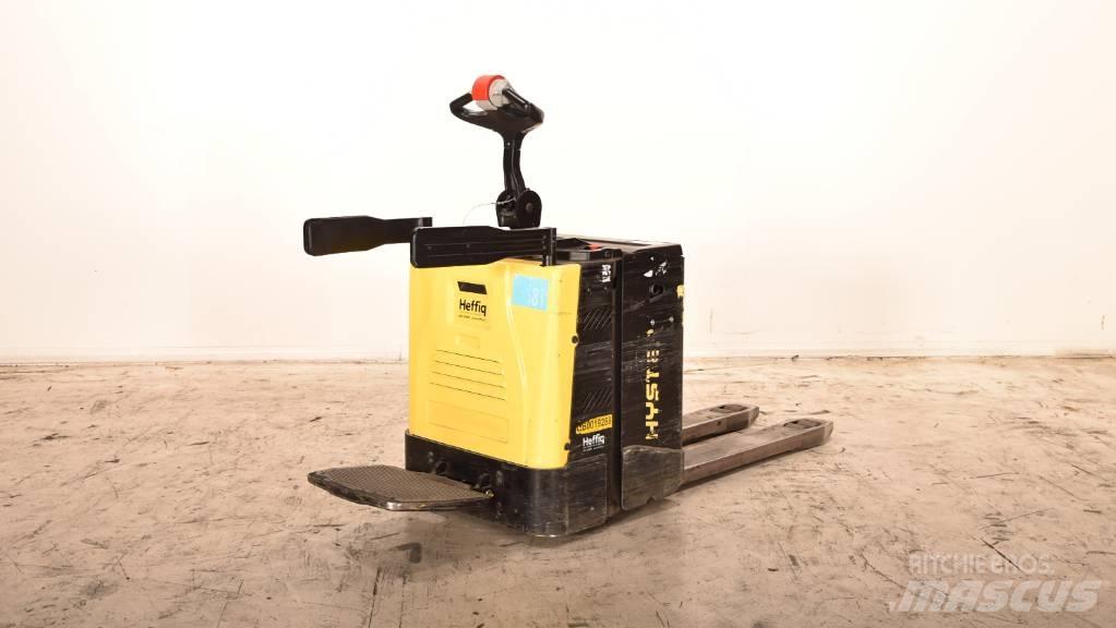 Hyster P 2.0 S Χειροκίνητο περονοφόρο ανυψωτικό με πλατφόρμα