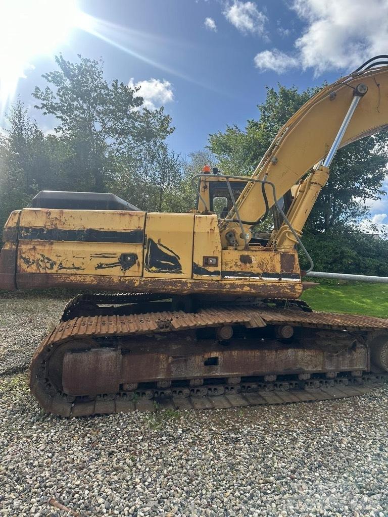 CAT 325 L Εκσκαφείς με ερπύστριες