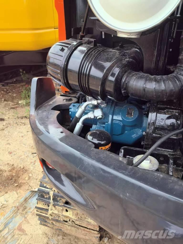 Doosan DX 60 Εκσκαφείς με ερπύστριες