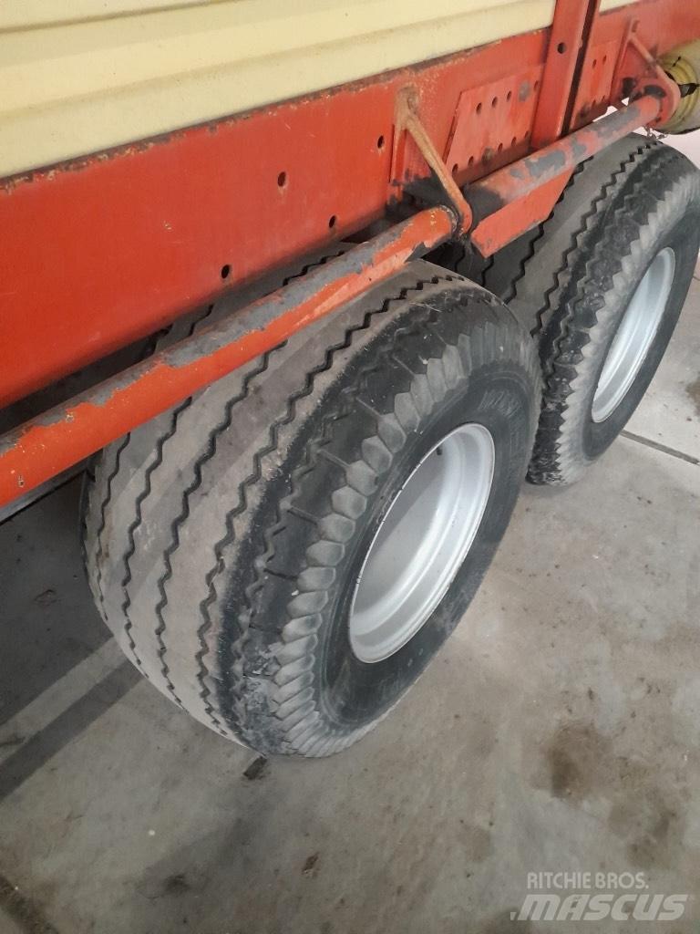 Krone Turbo 5000 Ρυμούλκα με διάταξη αυτοφόρτωσης