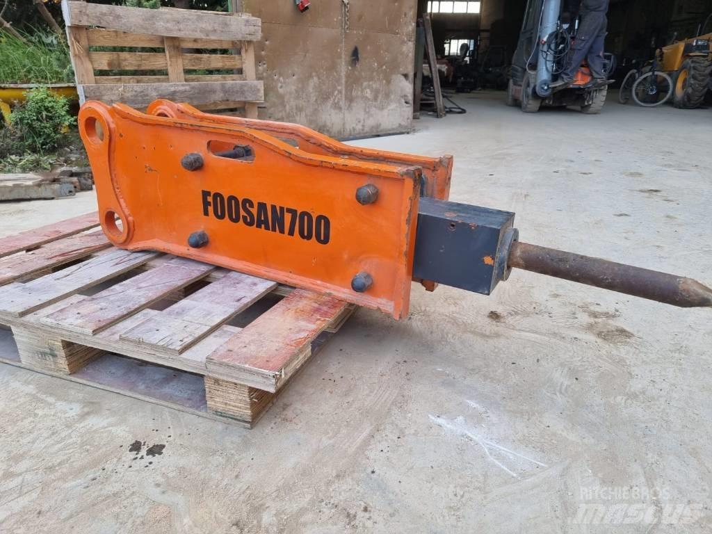  Foosan 700 Σφυριά / Σπαστήρες