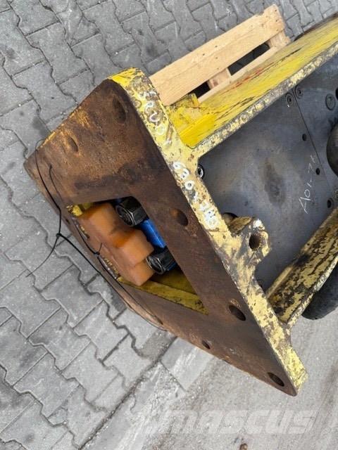 Soosan 121 Breaker Σφυριά / Σπαστήρες