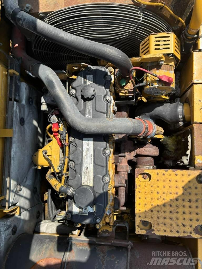 CAT 325 D L Εκσκαφείς με ερπύστριες