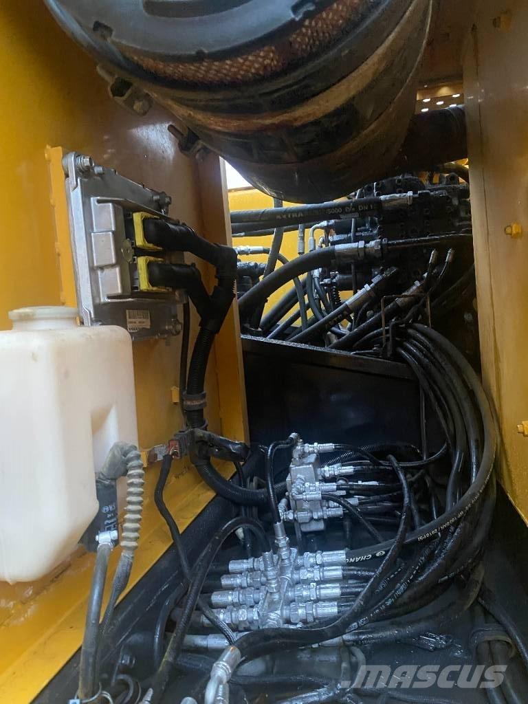 Volvo EC 210 B LC Εκσκαφείς με ερπύστριες