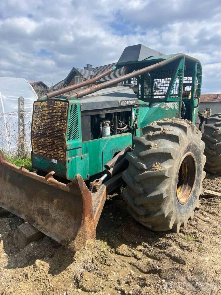 Timberjack 240A Μετατοπιστές