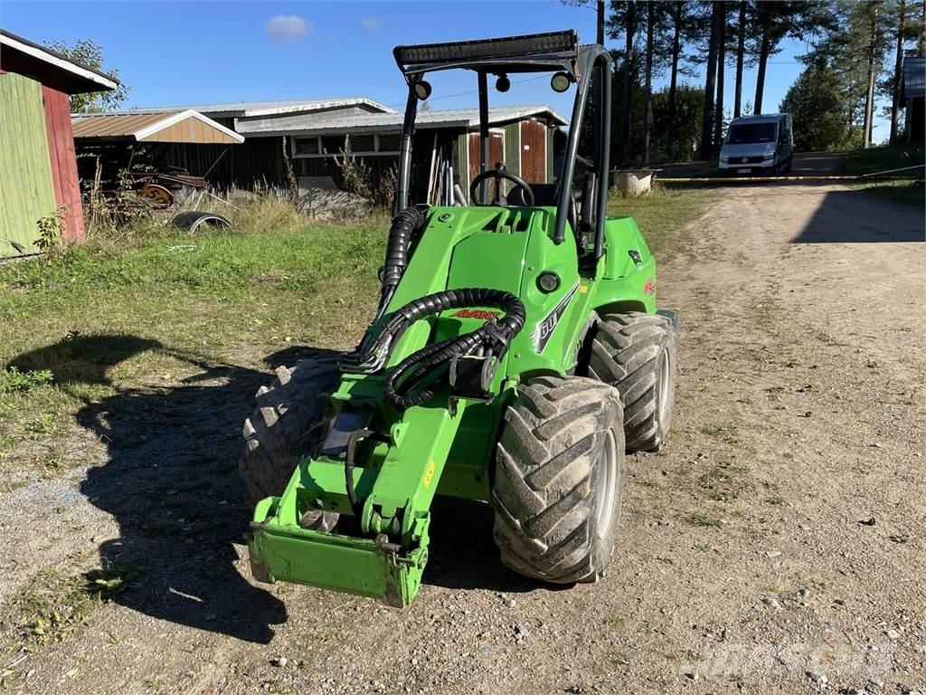 Avant 760i Μίνι φορτωτές