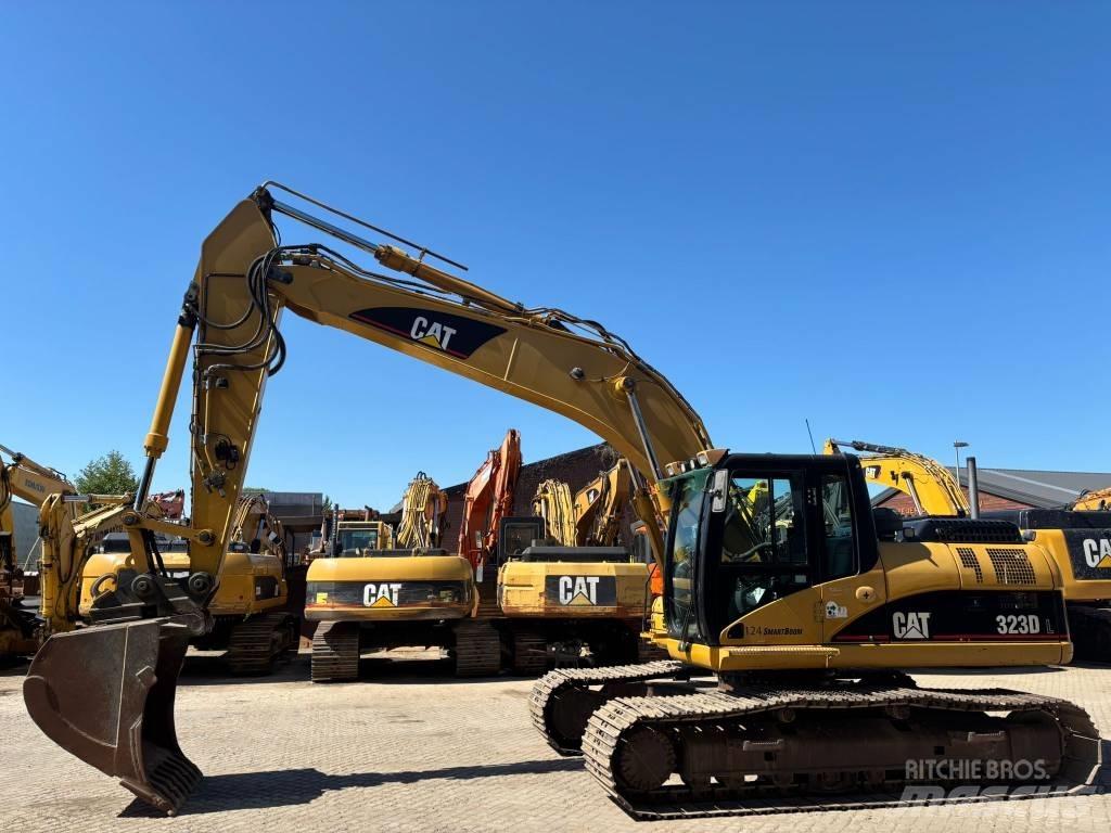 CAT 323 D L Εκσκαφείς με ερπύστριες