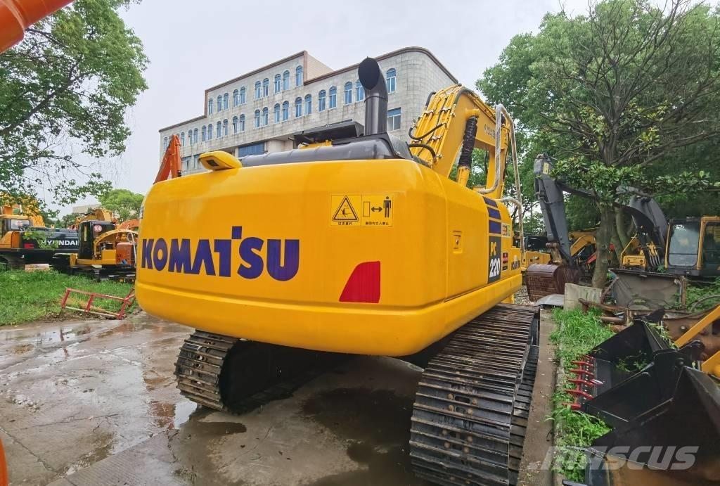 Komatsu PC 220-7 Εκσκαφείς με ερπύστριες