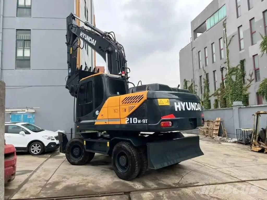 Hyundai R210W-9T Εκσκαφείς με τροχούς - λάστιχα