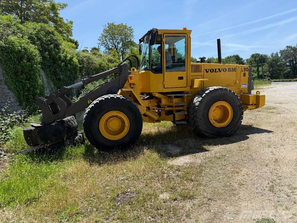 Volvo L90B Φορτωτές με λάστιχα (Τροχοφόροι)