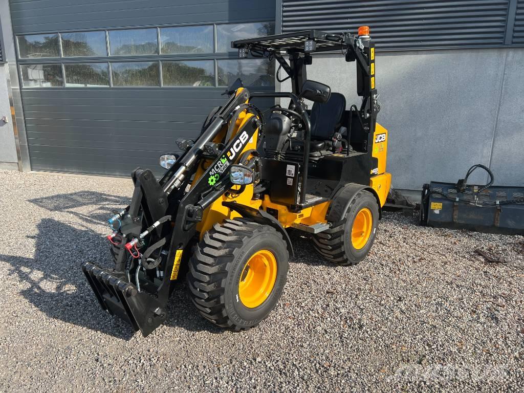 JCB 403 Plus Μίνι φορτωτές